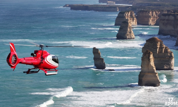 グレートオーシャンロード日帰りヘリコプター遊覧付き